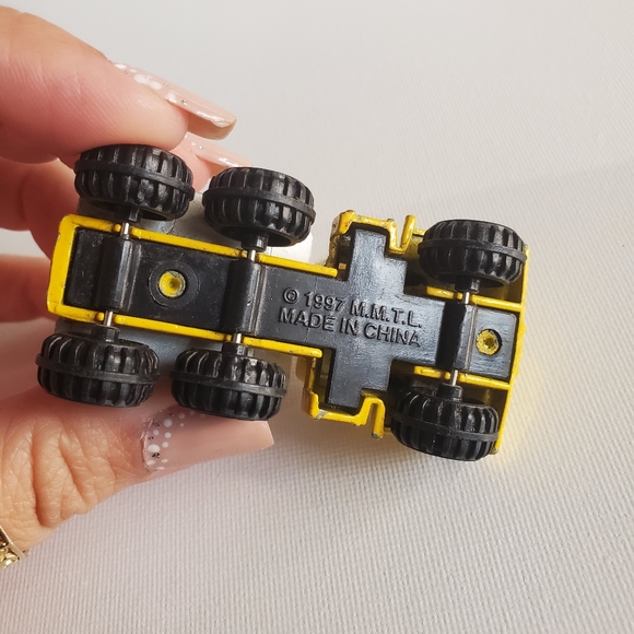 1997 M.M.T.L Construction Dump Truck Moose Mountain - Picture 8 of 8